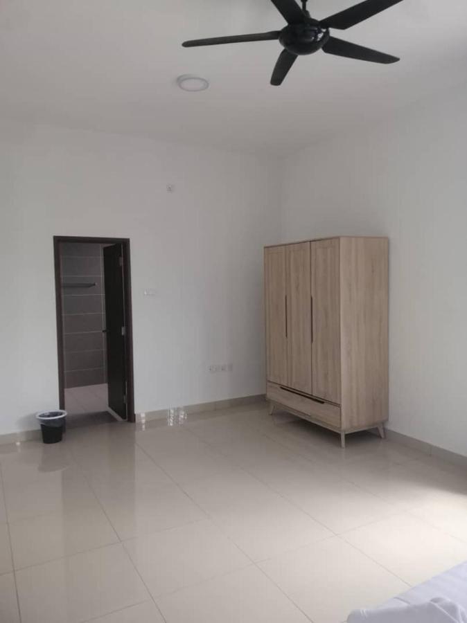 Johor Desaru Beach Bungalow Villas Kangkar Chemaran Buitenkant foto