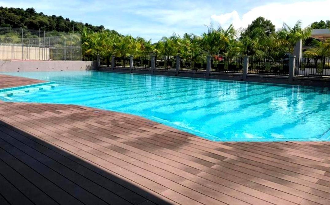 Johor Desaru Beach Bungalow Villas Kangkar Chemaran Buitenkant foto