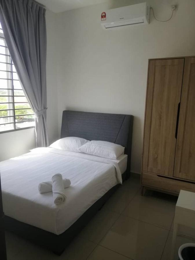 Johor Desaru Beach Bungalow Villas Kangkar Chemaran Buitenkant foto