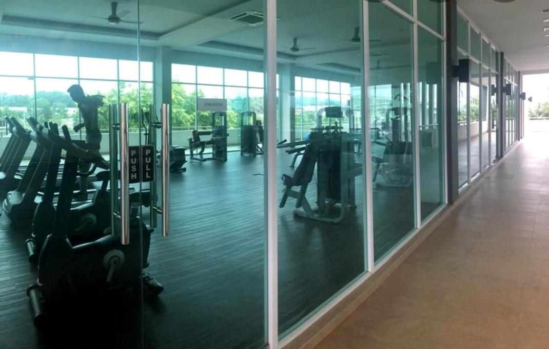 Johor Desaru Beach Bungalow Villas Kangkar Chemaran Buitenkant foto