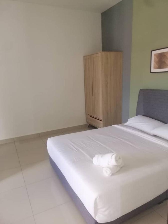 Johor Desaru Beach Bungalow Villas Kangkar Chemaran Buitenkant foto