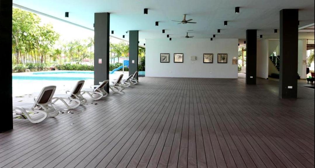 Johor Desaru Beach Bungalow Villas Kangkar Chemaran Buitenkant foto