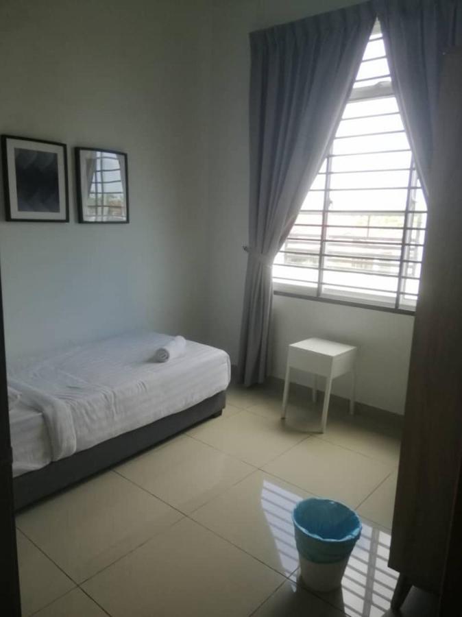 Johor Desaru Beach Bungalow Villas Kangkar Chemaran Buitenkant foto